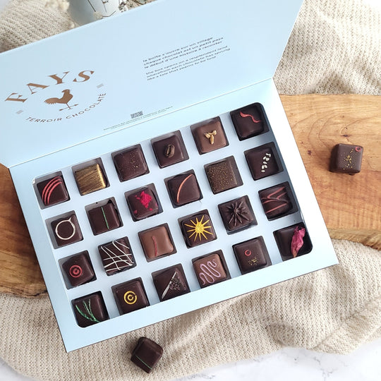 Boîte_de_24_chocolats_fins_québécois