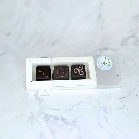 Boîte de 3 chocolats fins artisanaux VÉGANE