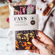 Tablette chocolat noir et fleurs comestibles