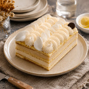 Gâteau à la crème glacée et sorbet artisanal