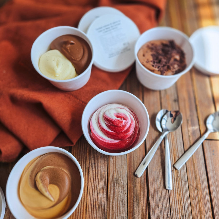creme glacee artisanale et sortbet en pot